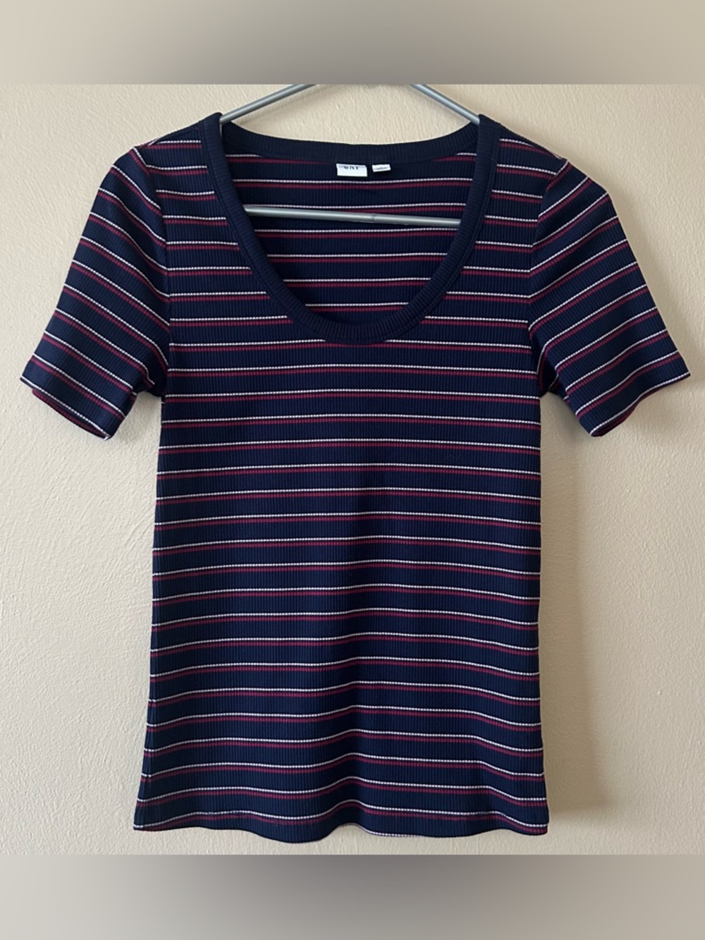 GAP Navy Short-Sleeve Scoop Neck Stripe Top with Pink & White Accents